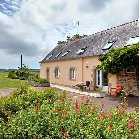 Au Calme A 10Mn Des Baies De Douarnenez Et Audierne Avec Cuisine A Disposition Mahalon Екстериор снимка