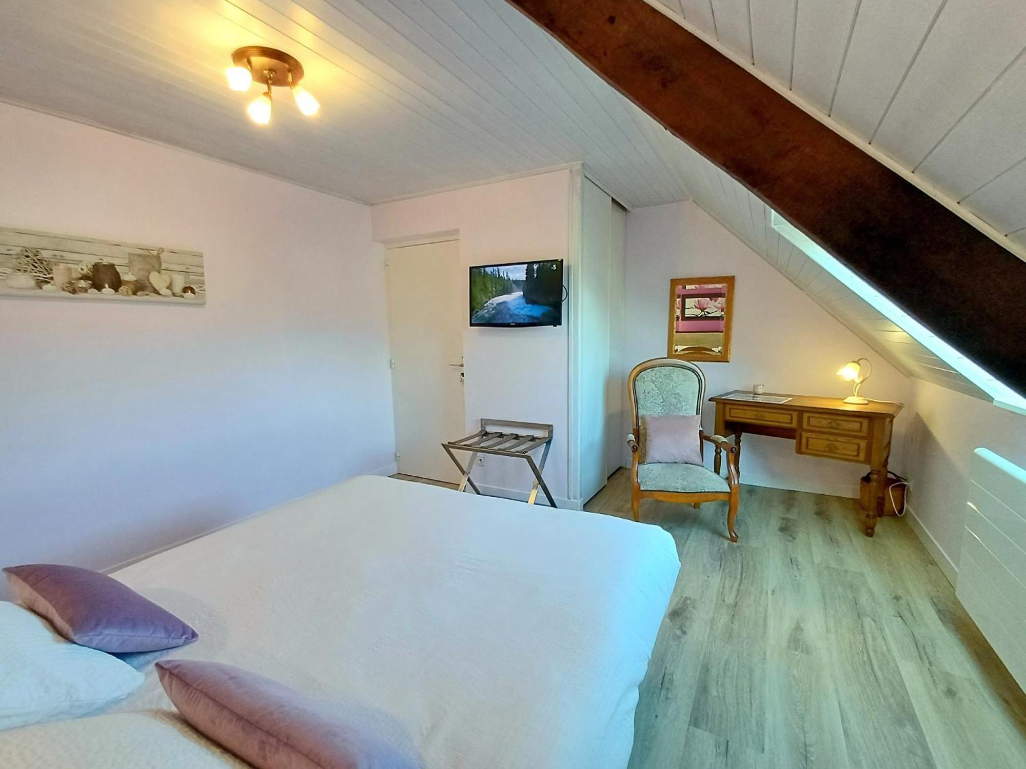 Au Calme A 10Mn Des Baies De Douarnenez Et Audierne Avec Cuisine A Disposition Mahalon Екстериор снимка