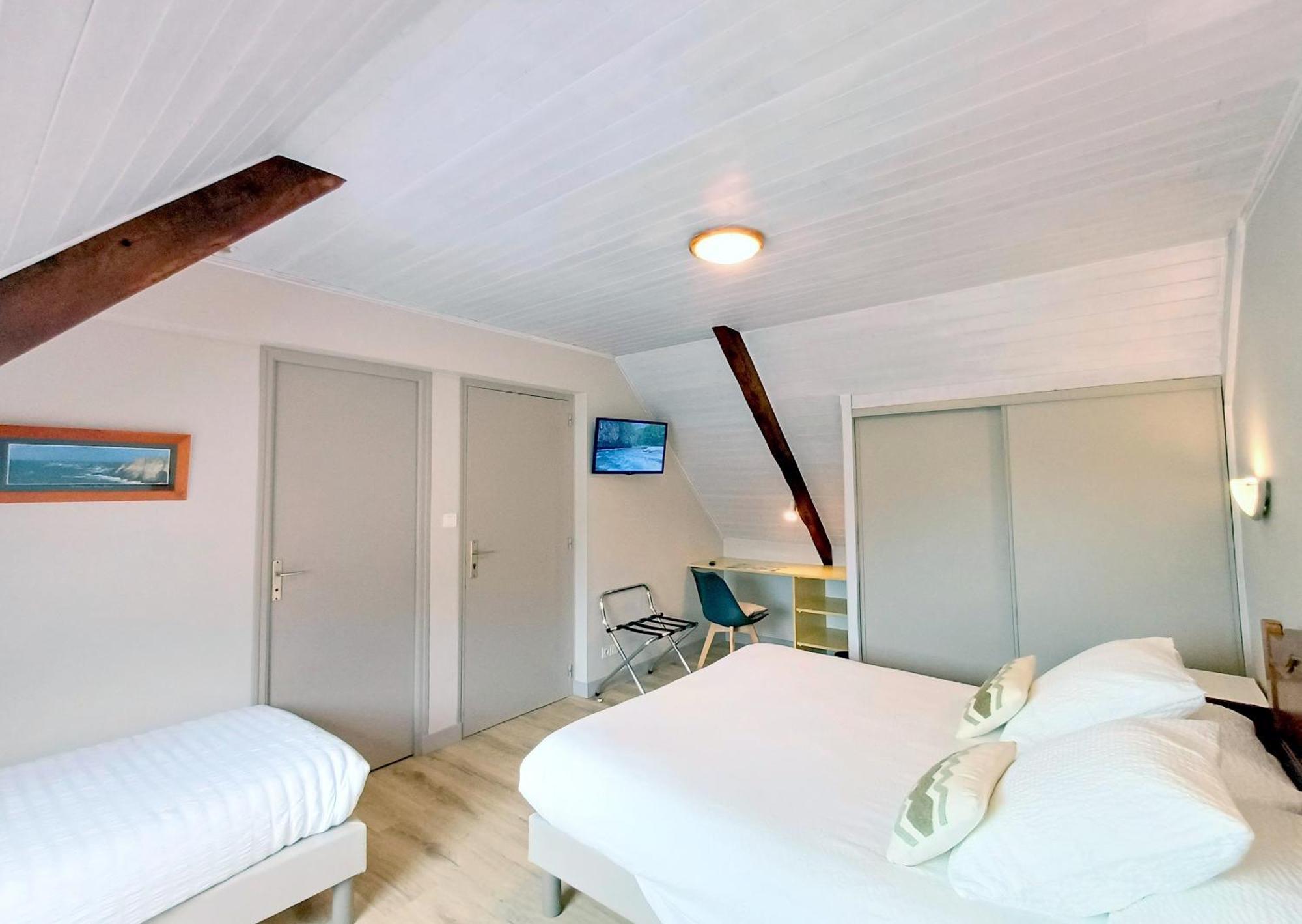 Au Calme A 10Mn Des Baies De Douarnenez Et Audierne Avec Cuisine A Disposition Mahalon Екстериор снимка