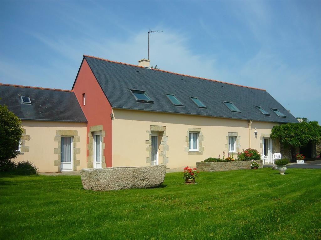 Au Calme A 10Mn Des Baies De Douarnenez Et Audierne Avec Cuisine A Disposition Mahalon Екстериор снимка